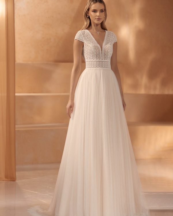 Boho & Vintage Brautkleid mit gehäkelter Spitze und Tüllrock in A-Linie