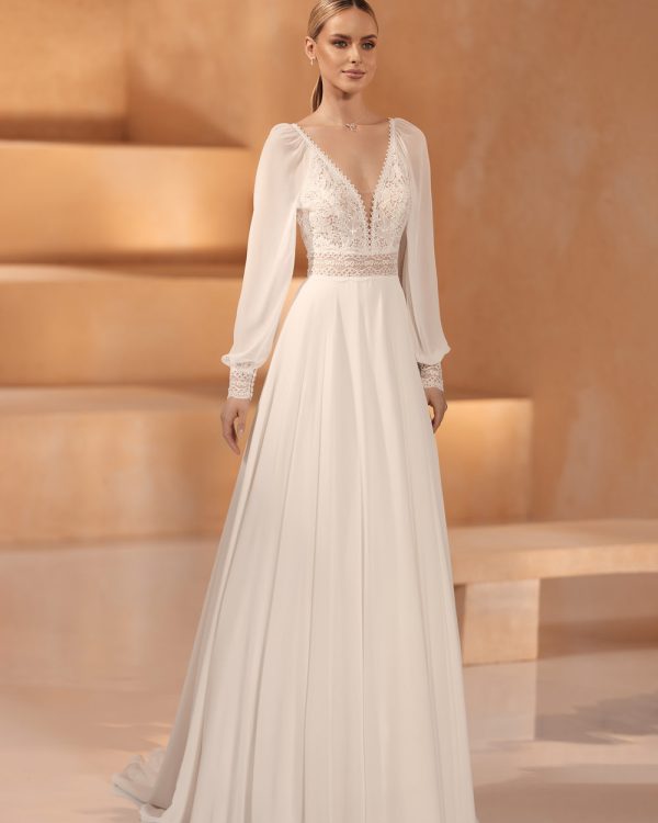 Boho & Vintage Brautkleid mit gehäkelter Spitze, langen Ärmeln und fließendem Chiffonrock in A-Linie