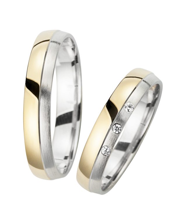 Trauringe mit Weiß- und Gelbgold – moderne Eheringe mit matter Oberfläche und funkelnden Brillanten